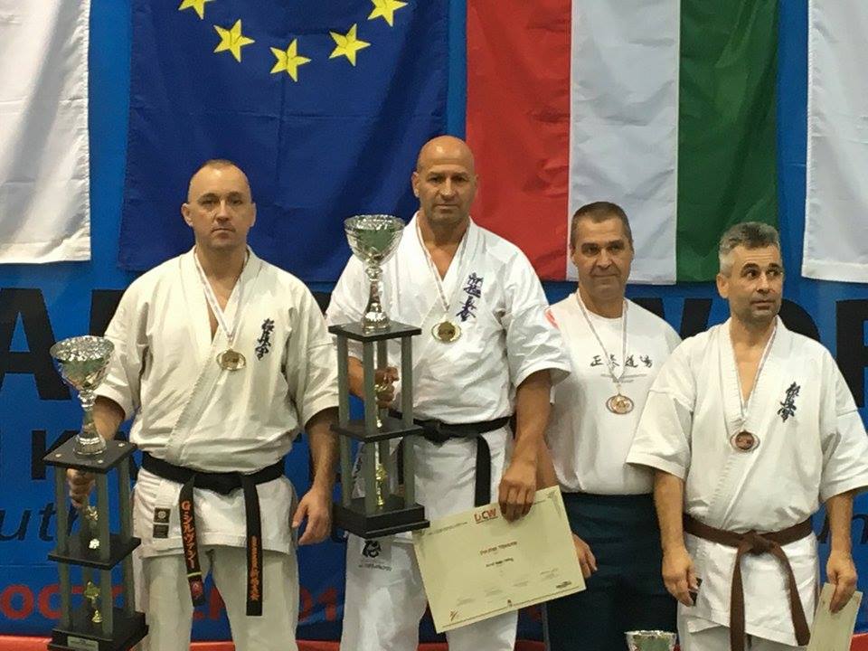 DCW DOBOGO  MASTERS90 GABOR